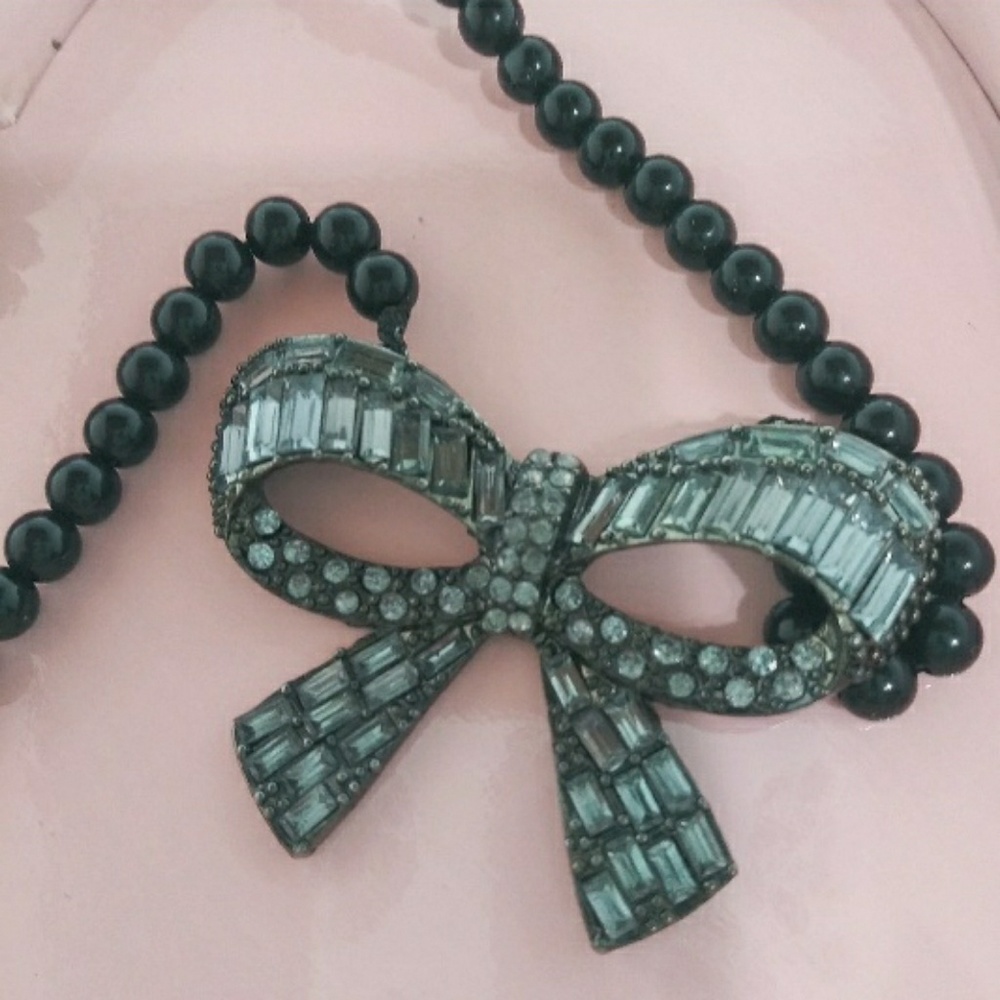 Rhinestone Bow / Beaded Necklace